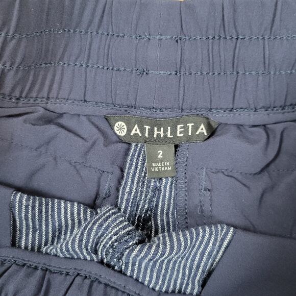 Athleta Womens 2 Beachside Bali Navy Blue‎ Pin Striped Linen Shorts 211109-01 - Picture 3 of 5